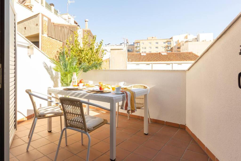 Duplex With Terrace Near Bcn Leilighet Terrassa Eksteriør bilde